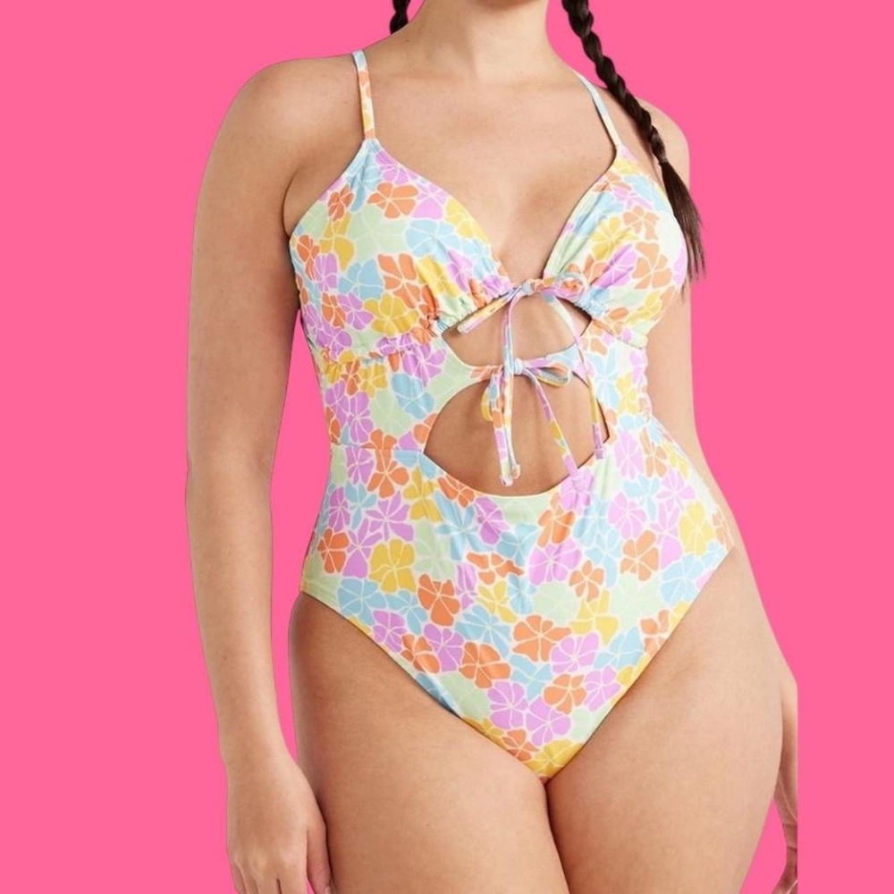 No Boundaries Women's Multi Floral Cut One Piece Swimsuit